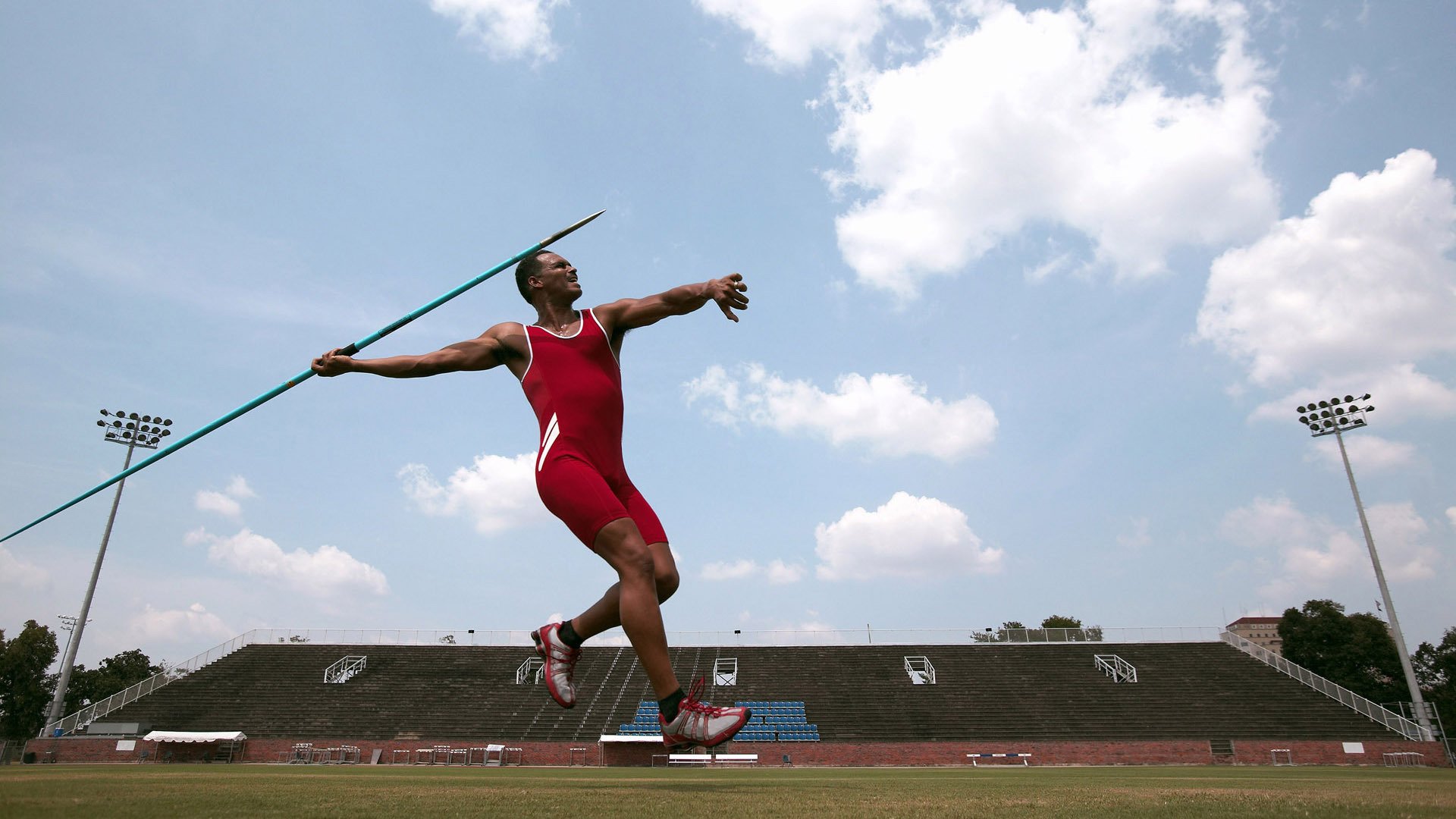 水晶宫前锋火力全开，连续建功，水晶宫的三大突破