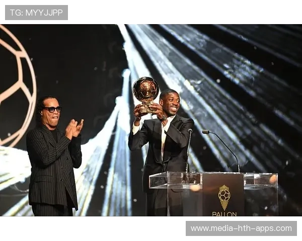 荣耀登顶，28岁登贝莱泪洒金球领奖台，登贝莱 身价